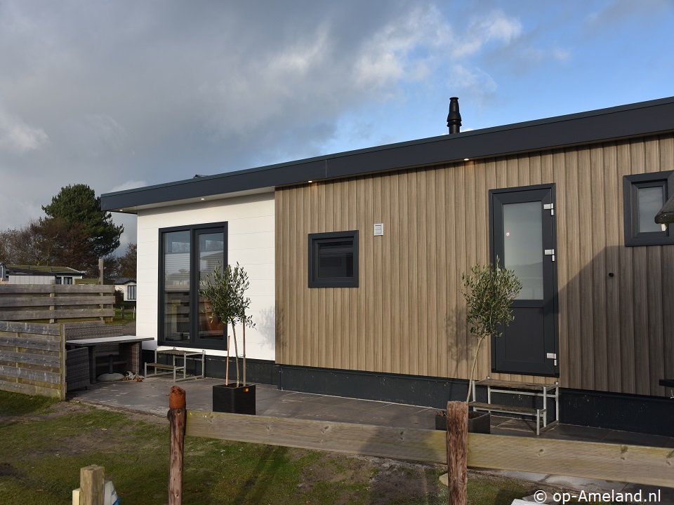 Helmgras (Klein Vaarwater), Chalets auf Ameland