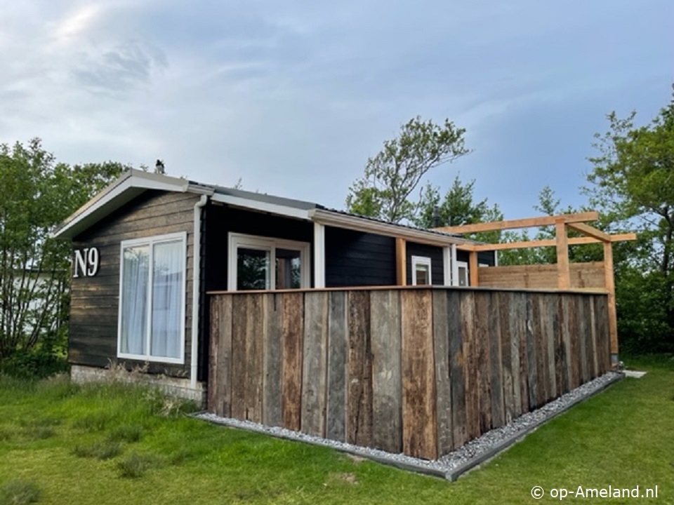 Klein Vaarwater N9, Chalets auf Ameland