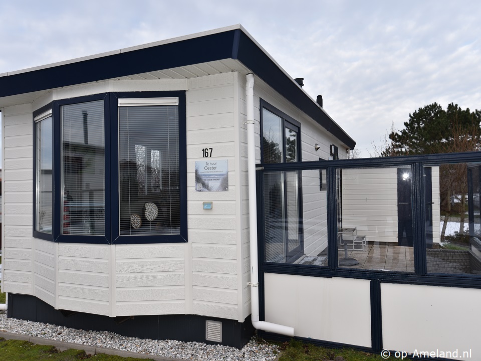 Oester (Roosdunen), Chalets auf Ameland