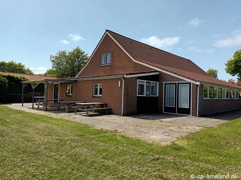 Groepshuis Beijaard, Nes auf Ameland