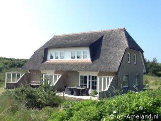 Germen, Ferienhäuser mit Sauna auf Ameland