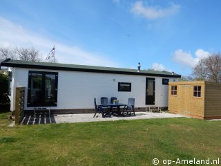 Juf Jannie, Chalets auf Ameland